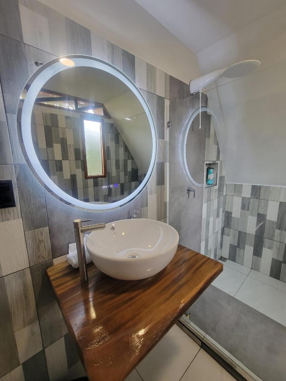 Myra Chalets Bijagua Zewnętrze zdjęcie